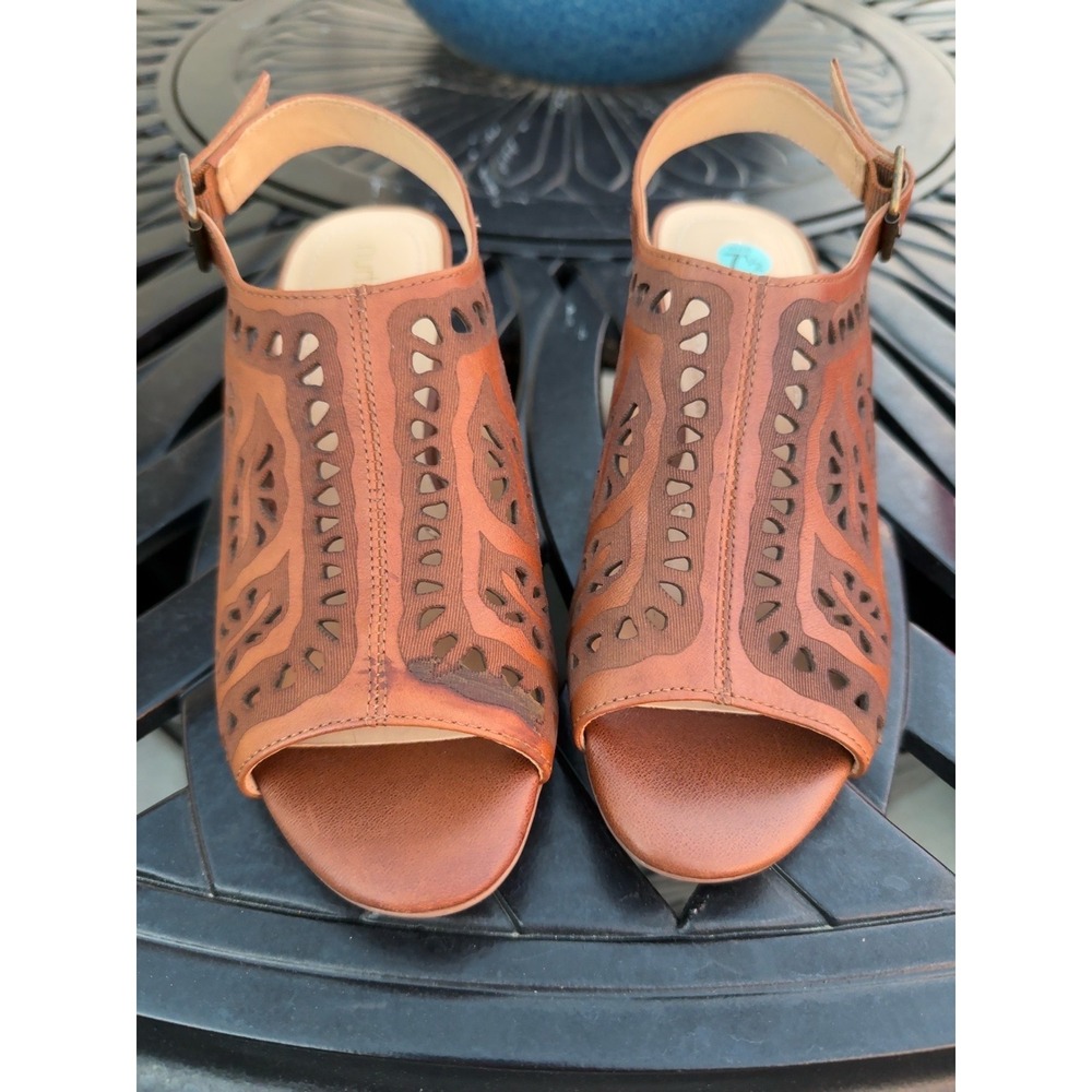 Nurture Made Brazil Leather Laser Cut Slingback Sandals 7.5M Comfort Boho Cognac